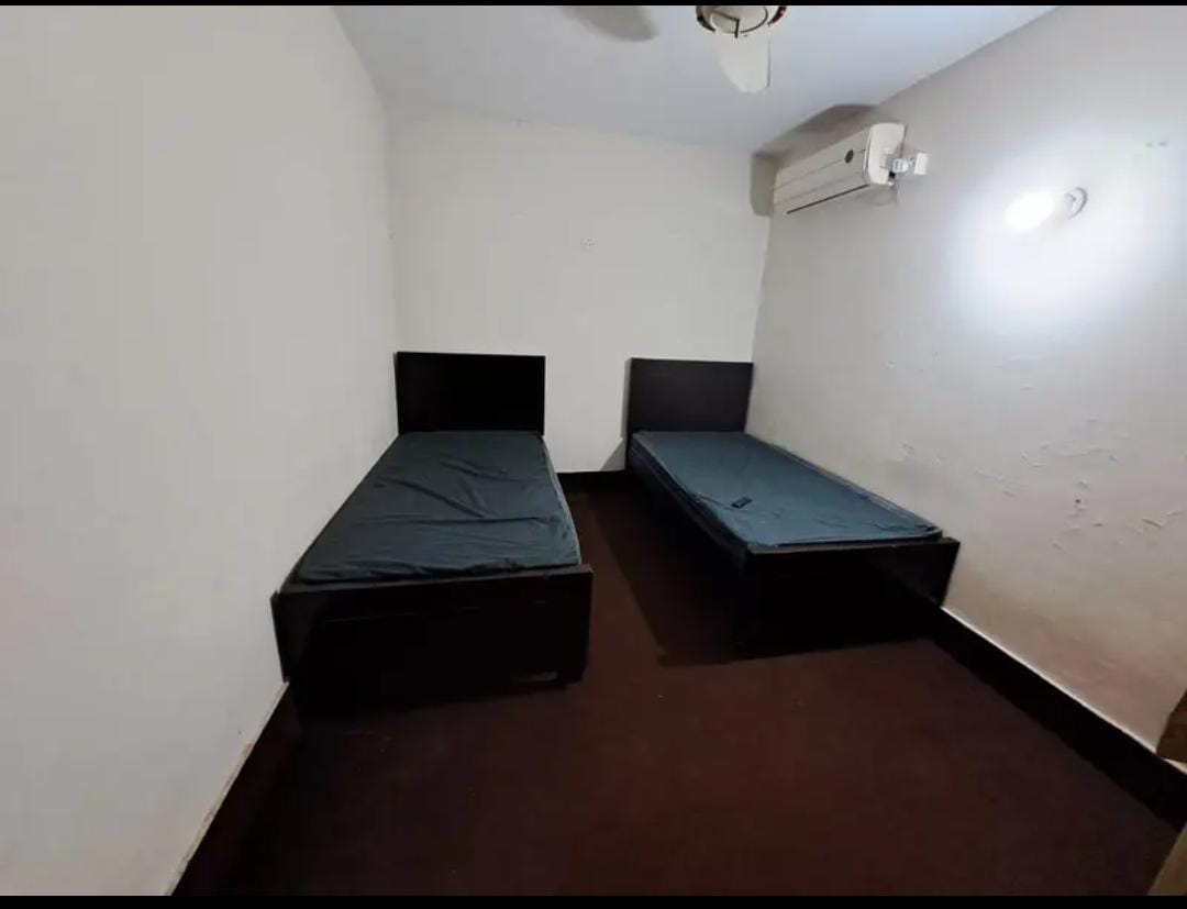 2-Seater room - Chohan Executive Boys Hostel